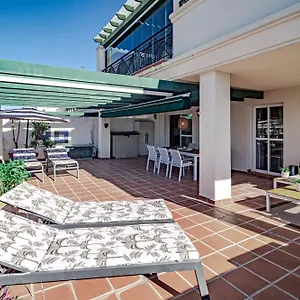 Lcr4- Large 3 Bed Close To Beaches , Marbella Spain